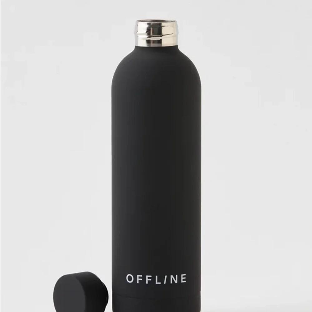 Offline by aerie water bottle NWT - Picture 3 of 8